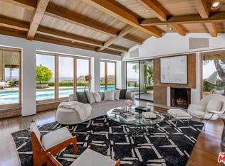 2405 Solar Dr, Los Angeles, CA 90046