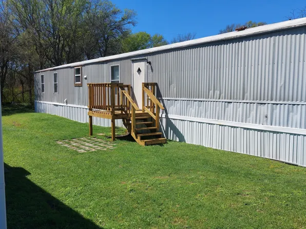 4329 W Park Row Blvd #83B, Corsicana, TX 75110