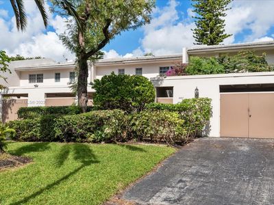3057 N Palm Aire Dr, Pompano Beach, FL, 33069