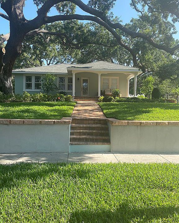 654 Scotland St, Dunedin, FL 34698 Zillow