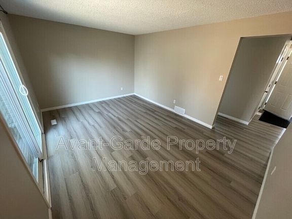 3rd image of 2651 135th Ave NW