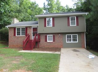 20 River North Ct, Covington, GA 30016