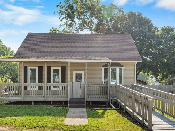 289 N Church St, Camden, IN 46917