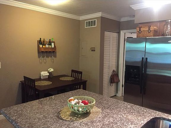 3rd image of 1411 NW 2nd Ave APT 207