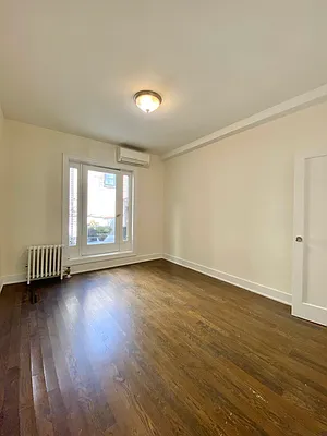 Rented by Waverly Realty Associates | media 38