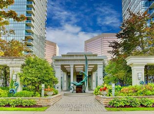 15 Greenview Ave #PENTHOUSE 14, Toronto, ON M2M4M7