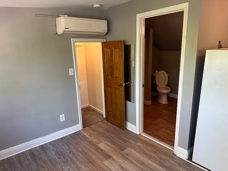 630 Memorial Dr SE — Photo 10