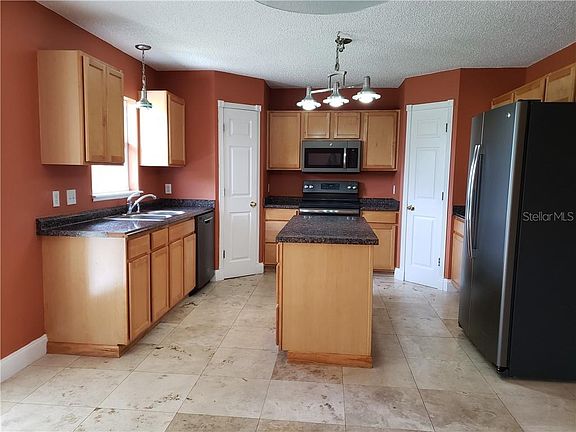 3rd image of 1830 Emily Dr