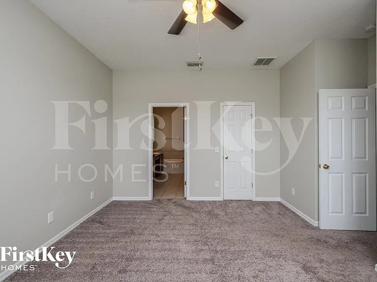 527 Dunaway Dr — Photo 8