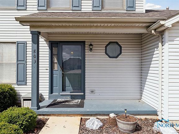 4th image of 803 Greenview Ave