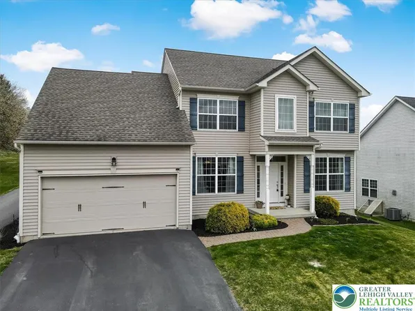 603 S 4th St, Bangor, PA 18013