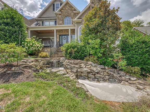 3rd image of 1010 Willows Trace Dr
