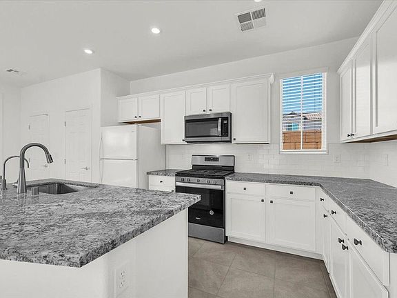 3rd image of 10615 Sariah Skye Ave