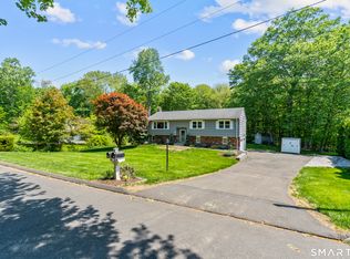 148 Osborn Lane, Monroe, CT 06468