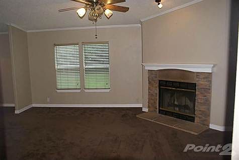 23535 Patricia Lane Living