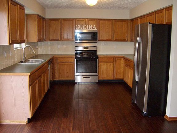 4th image of 1981 Mayflower Cir