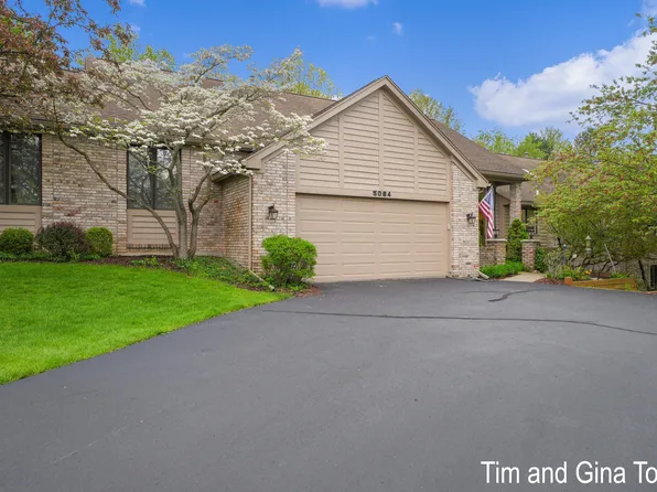 5084 N Quail Crest Dr SE #89, Grand Rapids, MI 49546