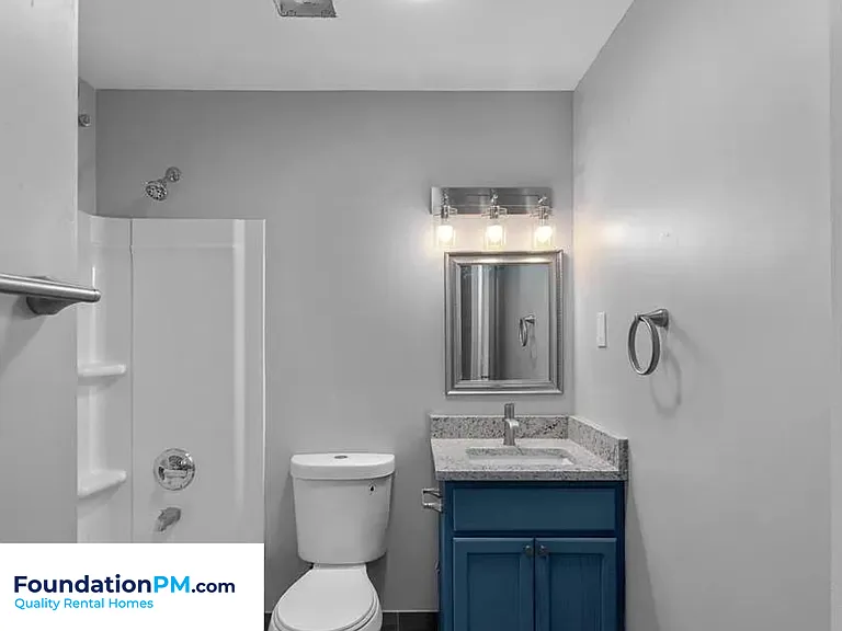 2435 Alcy Manor Ln #104 — Photo 8