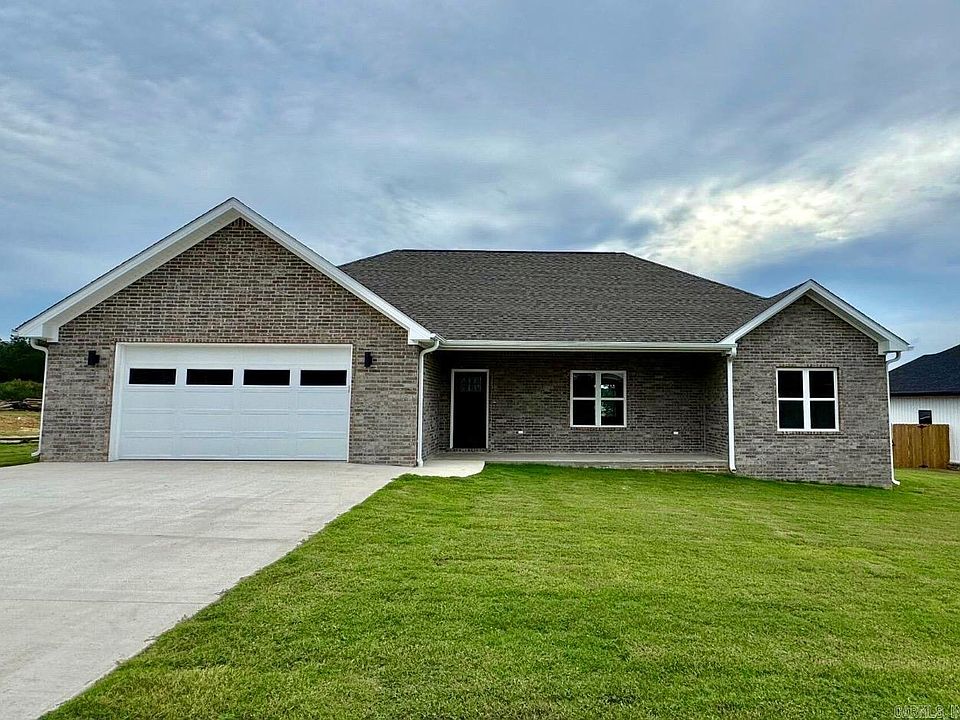 1st image of 140 Ashley Faith Dr