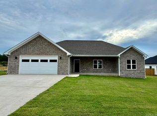 140 Ashley Faith Dr, Batesville, AR 72501