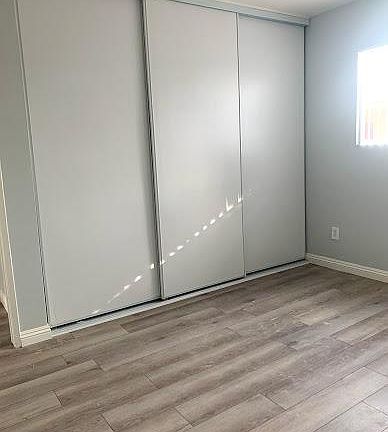 3rd image of 8757 Owensmouth Ave APT 1