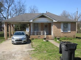 239 N 3rd St, West Helena, AR 72390