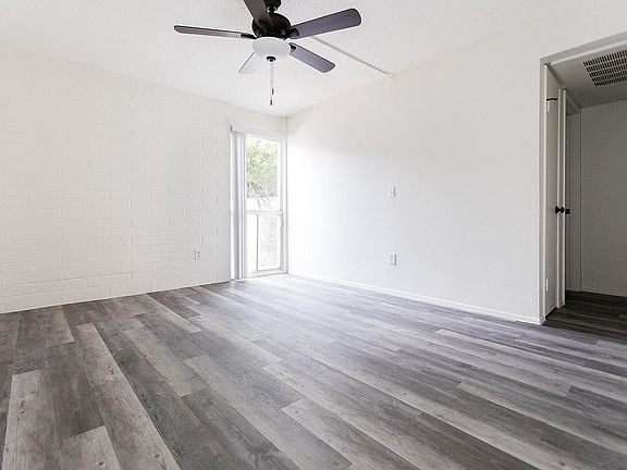 4th image of 1011 E Orange St APT 75
