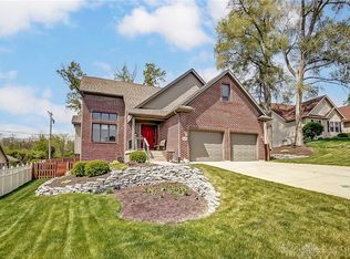 925 Oak Hill Ct, Troy, OH