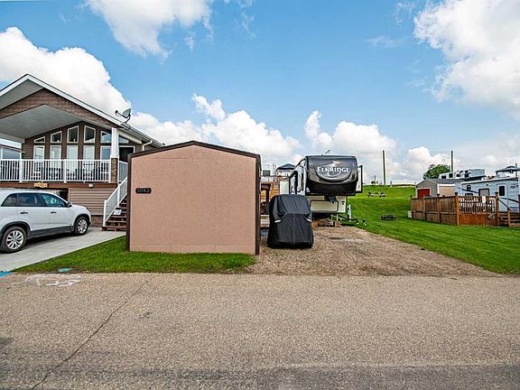 3rd image of 25054 Pine Pl #5045