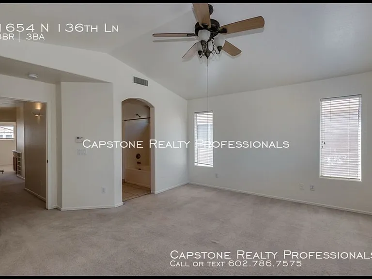 1654 N 136th Ln — Photo 7