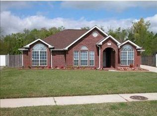 58 Ridgewood Dr, La Place, LA 70068