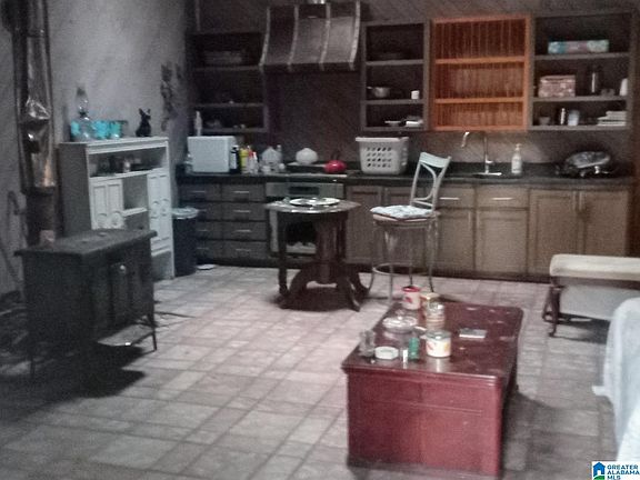 2nd image of 20425 Rabbit Ridge Rd