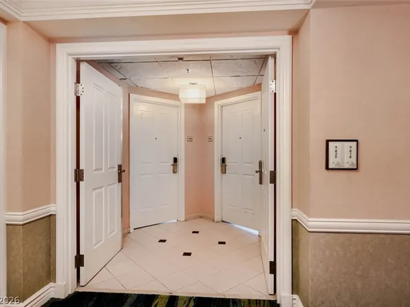 125 E Harmon Ave #920, Las Vegas, NV 89109
