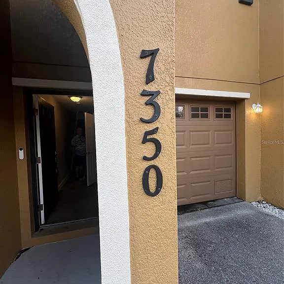 7350 Black Walnut Way — Photo 2