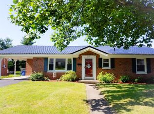 620 Greenwood Dr, Harrodsburg, KY 40330