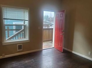 840 Jefferson Ave APT 3, Vernonia, OR
