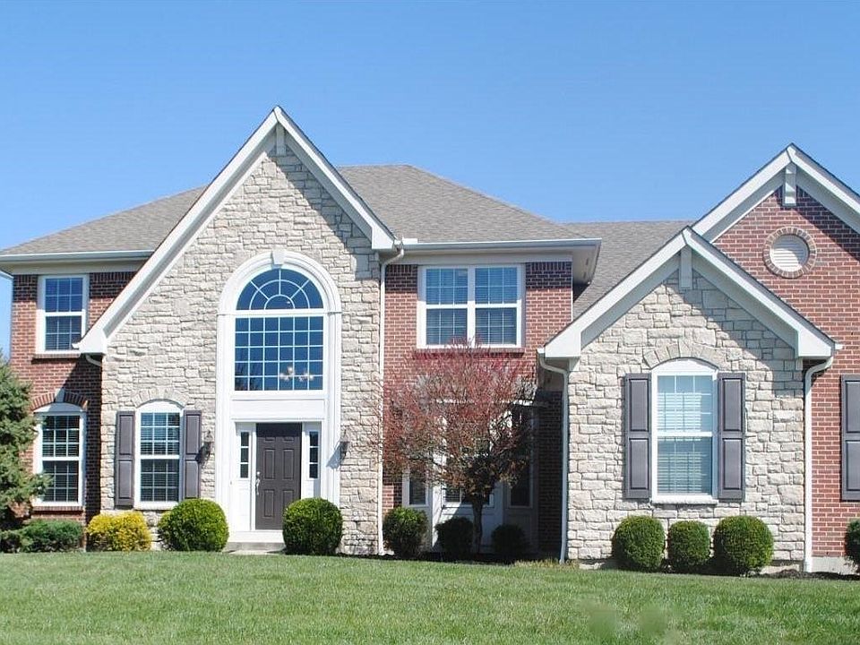 Near perfect, one owner home in Fosters Pointe
