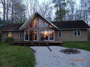 2296 Morning Star Dr, Rock Creek, OH 44084