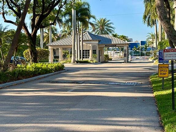 2nd image of 21 Royal Palm Way #2020