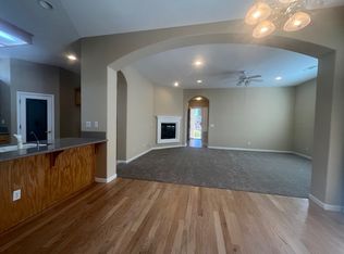 427 Sea Cove Dr, Ripon, CA 95366