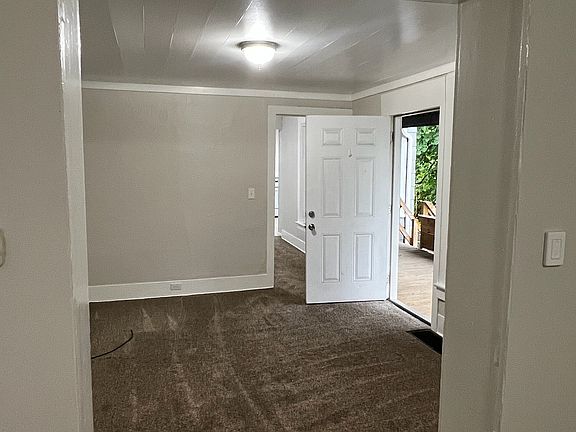 2nd image of 171 Bristol St #171