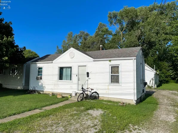 558 Southwest St, Bellevue, OH 44811