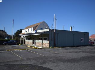 29970 Ellensburg Ave, Gold Beach, OR 97444