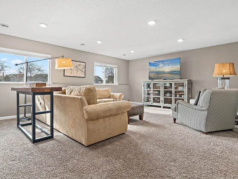 8552 Titanium Cir — Photo 13