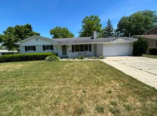 4 Westview Ct, Saginaw, MI 48602