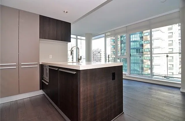 1351 Continental St #505 — Photo 3