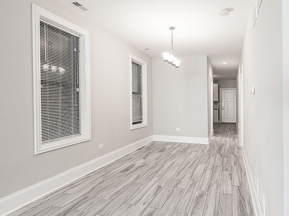 4th image of 3257 W Hirsch St #G