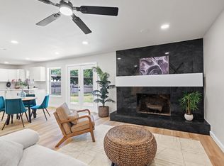 713 Hillside Dr, Sherman, TX 75090