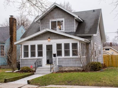 737 Altgeld St, South Bend, IN, 46614
