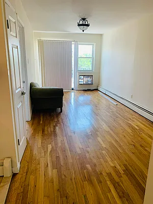 Rented by Voro New York | media 15
